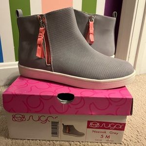 BRAND NEW girls casual wear shoes
